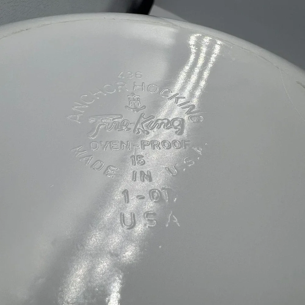 Vintage Anchor Hocking Fire King‎ Oval 